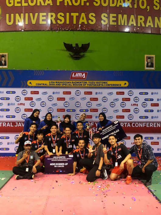 2020-03-15-Badminton-Yuzu-Isotonic-Champion-Student-Liga-women-all