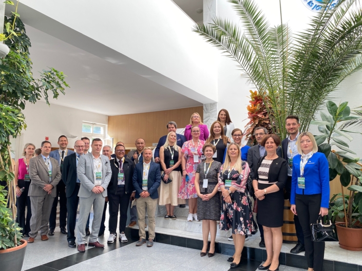Forum Partnership (1)