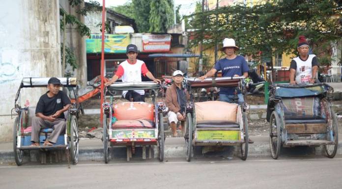 Gambar Petani Kecil