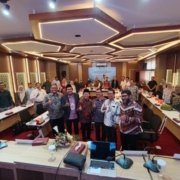 FH UII DAN SETJEN DPD RI GELAR FGD INVENTARISASI MATERI RUU EKONOMI SYARIAH